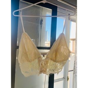 Tobi Lace Tie Crop Top